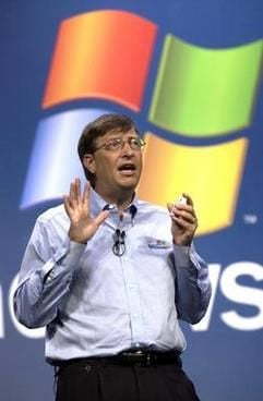 Microsoft-Gründer Bill Gates hat gute Nachrichten für die Analysten: Sein Konzern machte im ersten Quartal des neuen Geschäftsjahres kräftige Gewinne. (Foto: dpa)