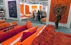 Bei der internationalen Messe für Teppiche und Bodenbeläge «Domotex» liegen in einer Messehalle in Hannover Teppiche aus. (Foto: dpa)