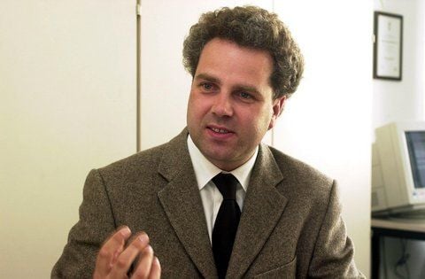 Edgar Kresin bewegt Milliarden für das Land. Um möglichst günstige Zinsen zu bekommen, werden jedes Jahr zwischen zwei und vier Milliarden Euro umgeschuldet. So sparte Sachsen-Anhalt bereits einige Millionen Euro ein. (FOTO: LÜCKE)