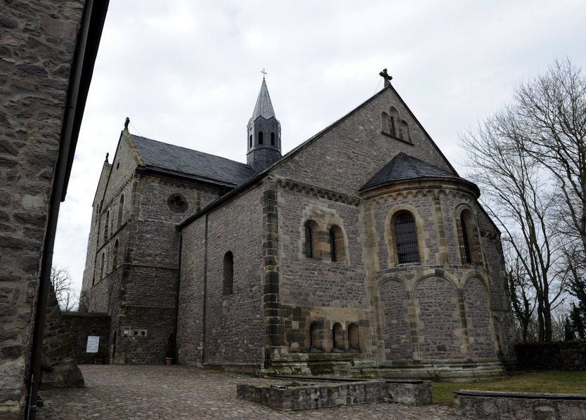 Stiftskirche St.Peter auf dem Petersberg.