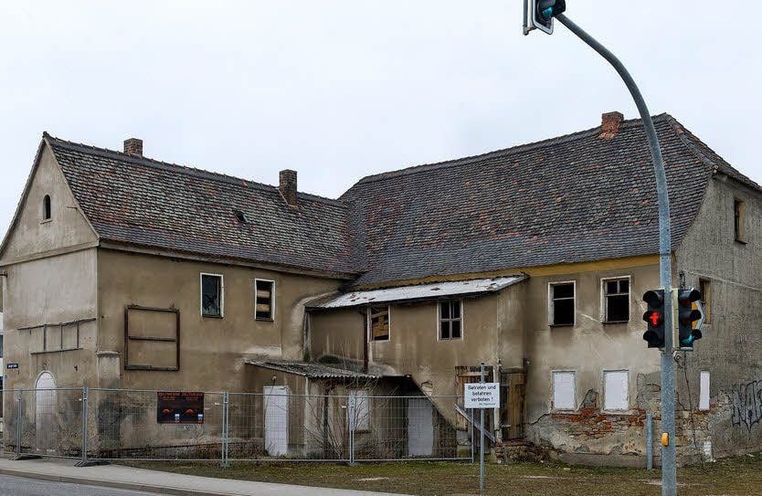 Der „Rote Hirsch“ in Zöschen kann abgerissen werden.