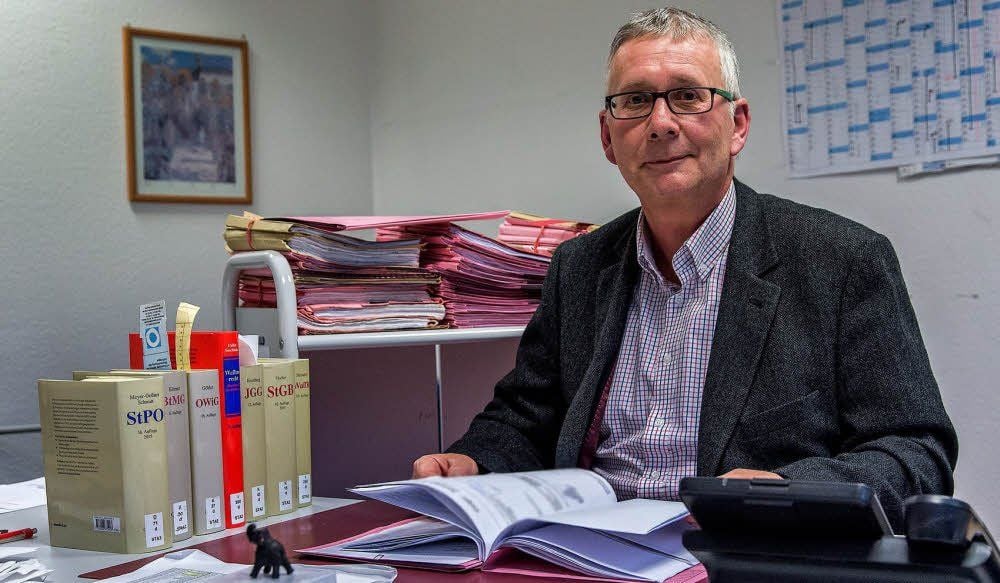 26 Jahre war Andreas Schieweck als Pressesprecher das Gesicht und die Stimme der Staatsanwaltschaft Halle. Den Posten gibt er jetzt ab.