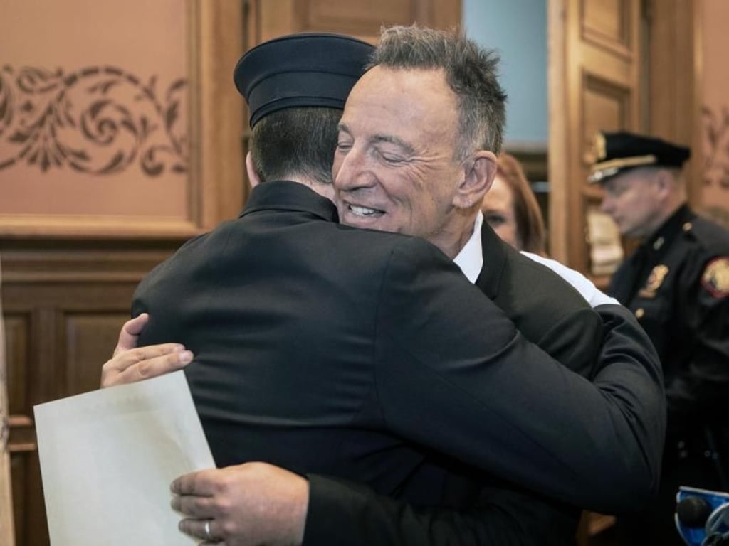 Bruce Springsteens Sohn ist jetzt Feuerwehrmann