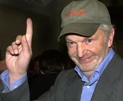 Der Schauspieler Michael Gwisdek (Archivfoto vom 19.04.2002) begeht am 14. Januar 2007 seinen 65. Geburtstag. (Foto: dpa)