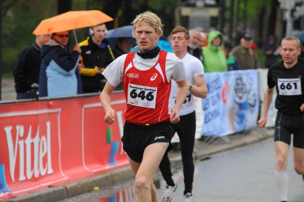 Siegte beim City-Lauf über zehn Kilometer: John-Philipp Bartholomäi aus Teuchern.