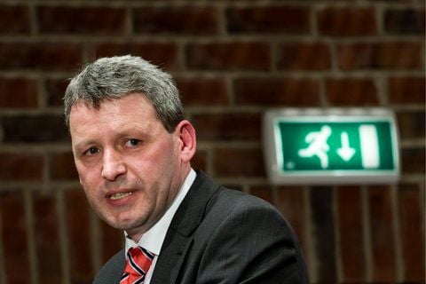 Holger Hövelmann (SPD), der Innenminister von Sachsen-Anhalt in Magdeburg. (FOTO: DDP)