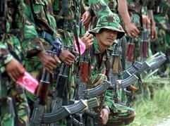Kämpfer der «Bewegung Freies Aceh». (Foto: dpa)