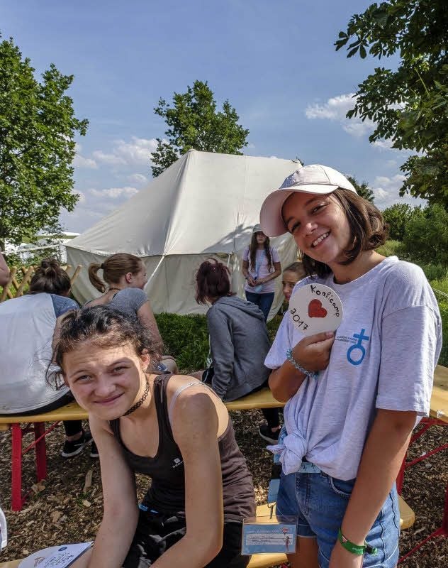 An den Konfirmanden-Camps in Wittenberg haben 2017 mehr als 10.000 junge Leute teilgenommen. Ein Erfolg, der fortgesetzt werden soll - in abgespeckter Form.