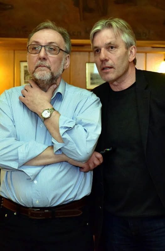 Der enttäuschte Verlierer: CDU-Kandidat Harry Lienau (re.) mit Wolfgang Hoffmann im „Alten Brauhaus“.
