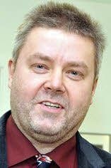 Sie entziehen sich doch nicht aus der Verantwortung", sagt Michael Walther, Stadtrat.