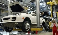 Porsche will in den nächsten fünf Jahren 3.000 Mitarbeiten einstellen.