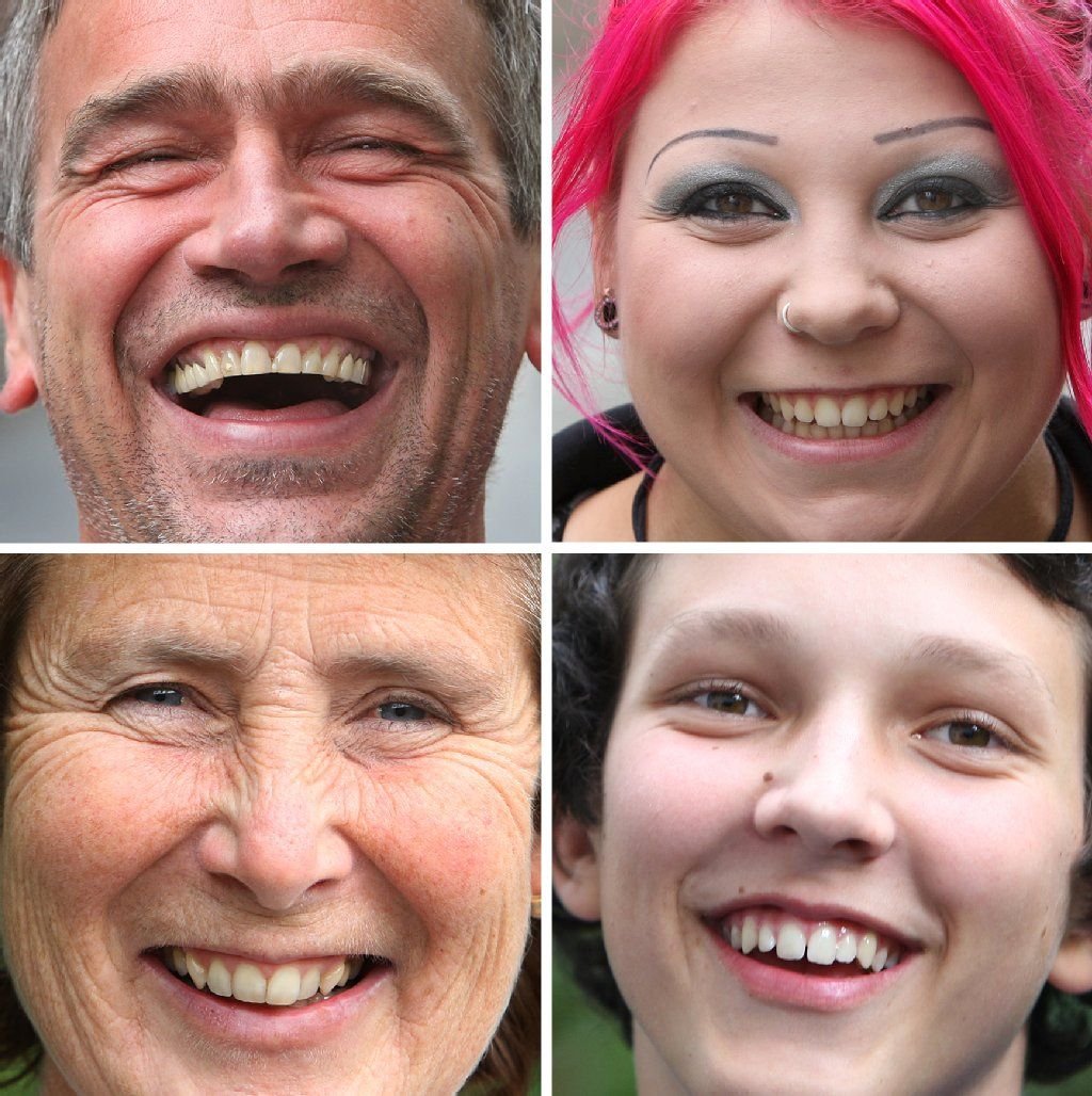 Lachende Menschen
