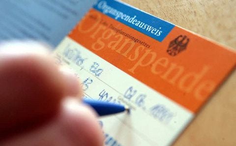 Ein Organspende-Ausweis.