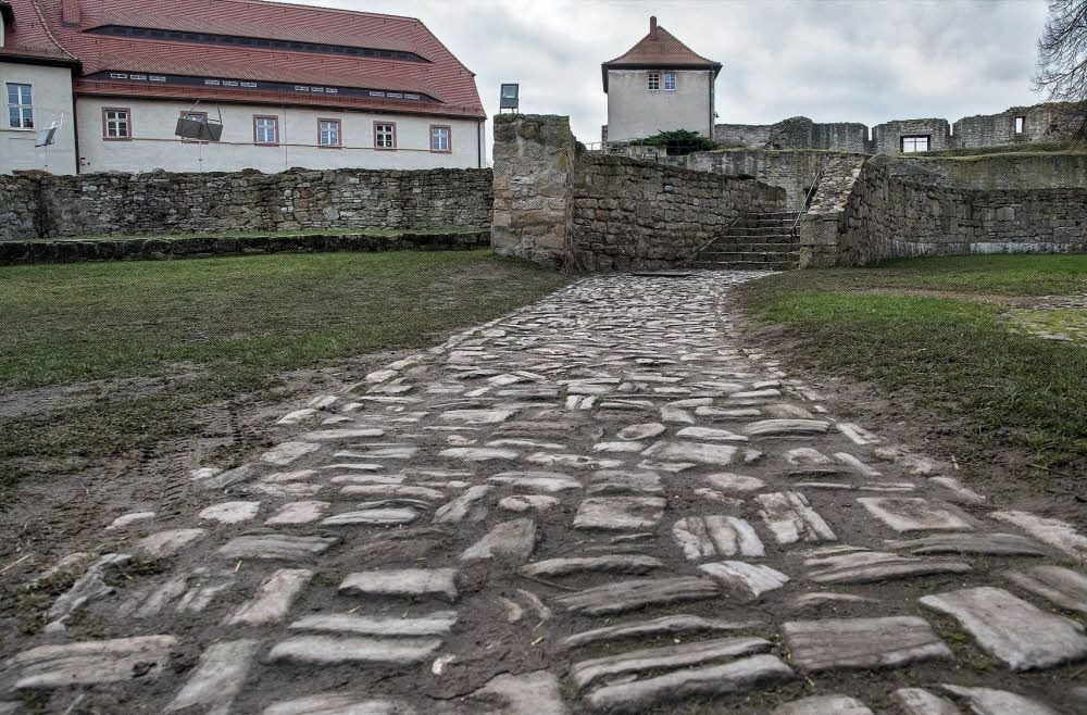 Die Burg Querfurt muss saniert werden. Ende März soll der Stadtrat Querfurts dazu grünes Licht geben. Mehrfach war das Konzept überarbeitet worden.