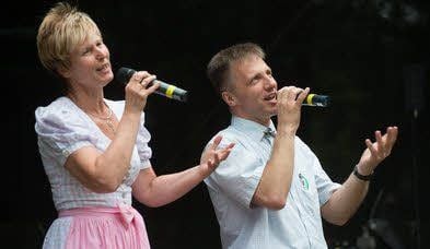 Harzer Jodler-Meister Andreas Knopf und Singpartnerin Martina Weber