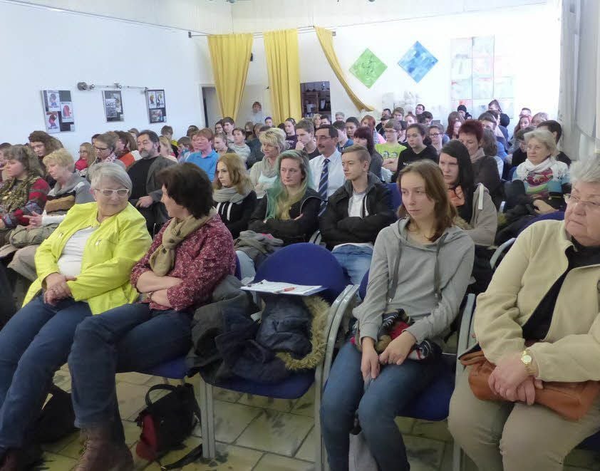 Das Frauenzentrum war bei der Diskussionsrunde sehr gut besucht.