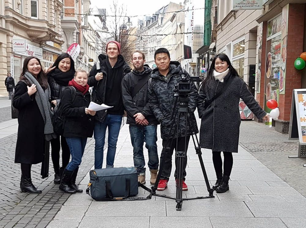 Studenten engagieren sich vielfältig an der Uni: Unter anderem hat eine Gruppe einen Imagefilm für das studentische Engagement gedreht.