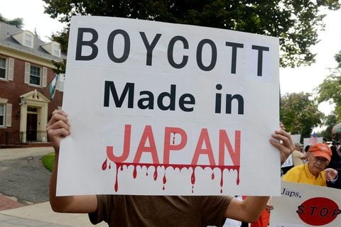 Japanische Konzerne wie Canon und Panasonic haben wegen der Japan-feindlichen Proteste in China mehrere Werke in der Volksrepublik vorsorglich geschlossen. (FOTO: DPA)