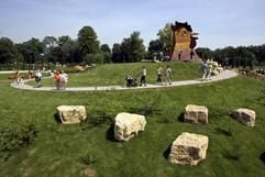 Zeit für den Müßiggang: Hier ist das Spieloval im Hofwiesenpark Gera zu sehen. (Foto: dpa)