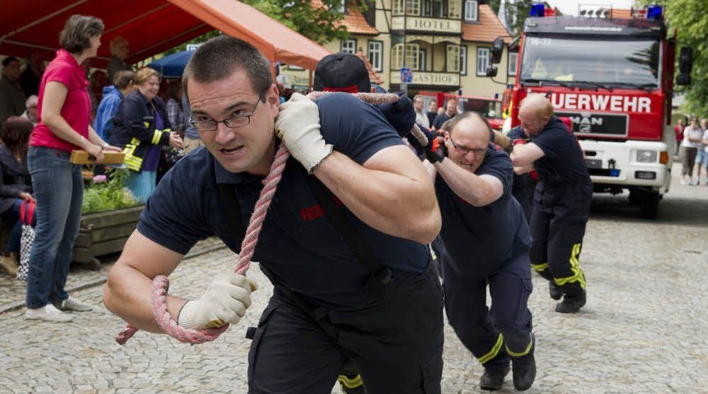Ob es das traditionelle Tankerziehen von Förderverein und Feuerwehr zum Brunnenfest noch geben wird, steht in den Sternen.