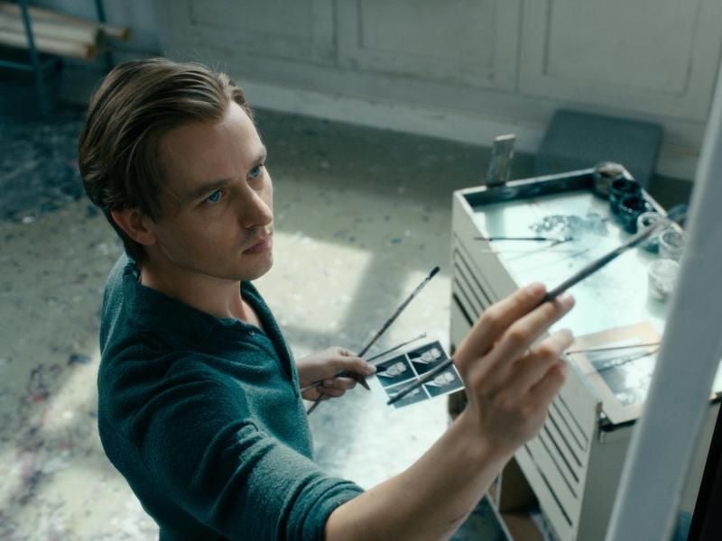 Tom Schilling als Kurt Barnert in einer Szene des Films "Werk ohne Autor". Foto: Walt Disney
