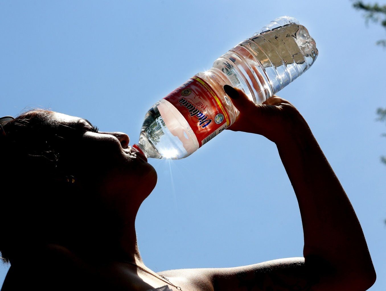 Viel Trinken ist bei hohen Temperaturen besonders wichtig.