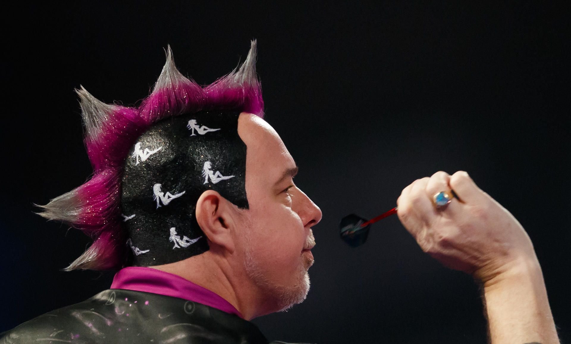 Peter Wright alias „Snakebite“ scheitert in der 2. Runde der WM.