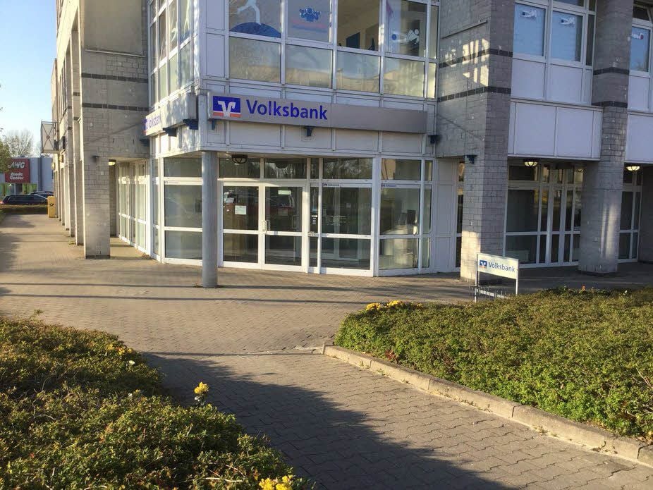 Die von der Schließung betroffene Volksbank-Filiale.