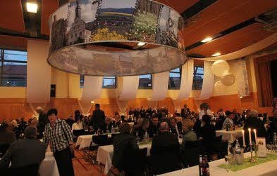 2015 kamen 500 Gäste in die Mammuthalle.