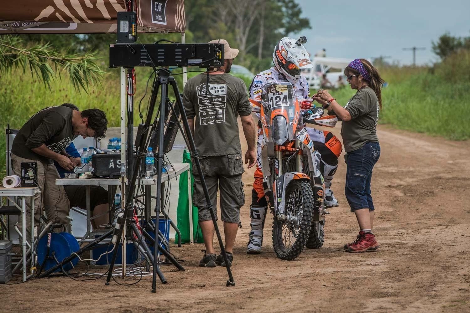 Nur wenige Kilometer konnten David Wijhoven und die anderen Teilnehmer bei der ersten Etappe der Dakar bestreiten.