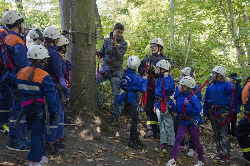 Knapp 150 Kinder und Jugendliche sowie ihre Betreuer hatten sich am Sonnabend auf den Weg zum Aktionstag für die Feuerwehr-Nachwuchsgruppen gemacht