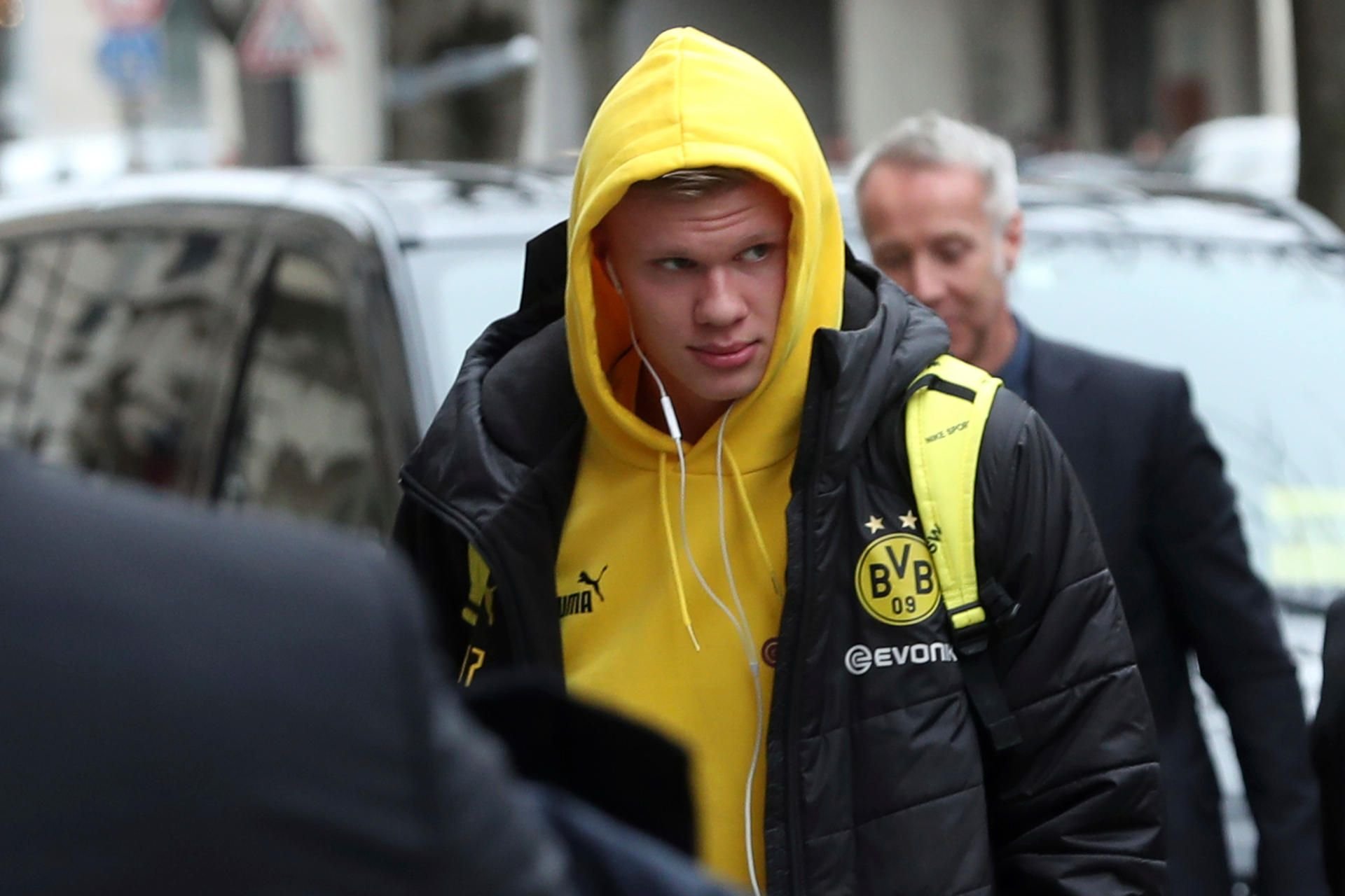 Real Madrid würde Sturmtalent Real Madrid würde Sturmtalent Erling Haaland am liebsten schon im Sommer verpflichten, berichtet die spanische Zeitung „Marca“.