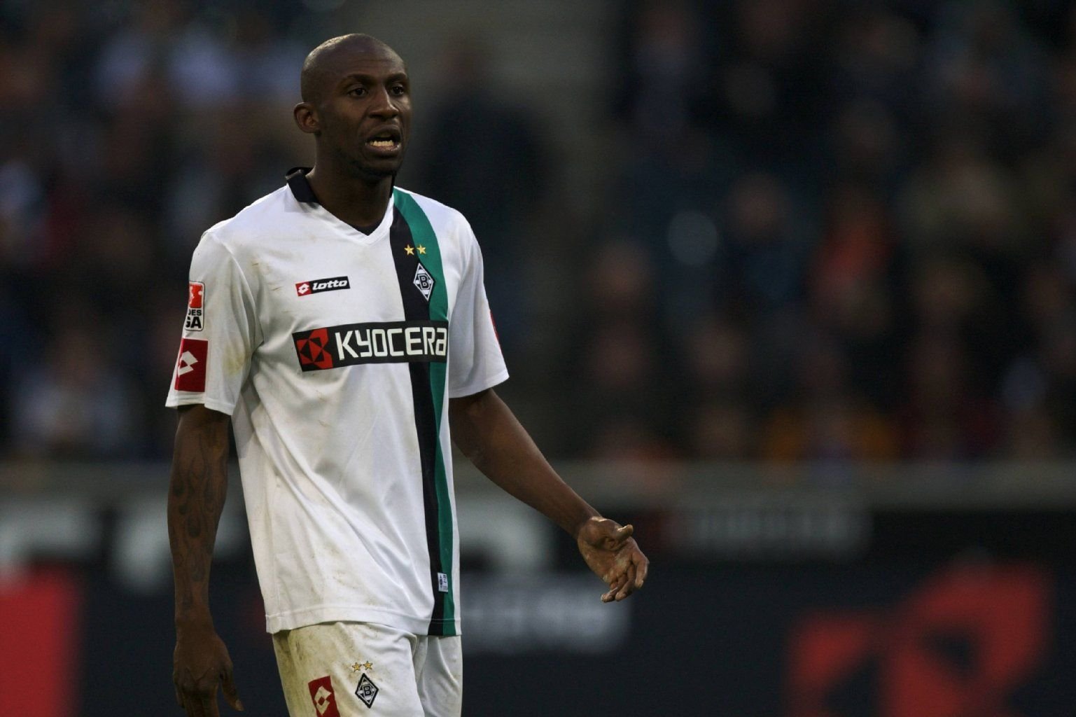 Steve Gohouri im Trikot von Borussia Mönchengladbach.