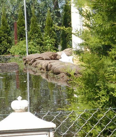Altenburg hat es in der Dorfstraße am tiefsten Punkt erwischt.