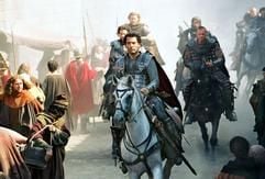 Samartische Krieger unter der Führung von Arthur (Clive Owen, M) ziehen für Rom in den Kampf. Ein letzter Auftrag führt sie in den Norden Britanniens, wo eine römische Adelsfamilie - darunter Guinevere (Keira Knightley) - von den Sachsen bedroht wird. Der Film von Regisseur Antoine Fuqua kommt am 19. August 2004 in die deutschen Kinos. (Foto: dpa)