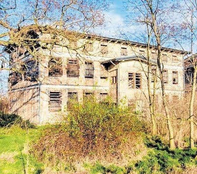Im Dornröschenschlaf: der Alte Bahnhof.