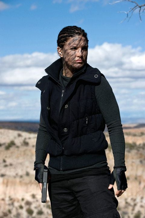 Mallory Kane (Gina Carano) wappnet sich für den Showdown in einer Szene aus dem Kinofilm «Haywire» (undatierte Filmszene). (FOTO: DPA)
