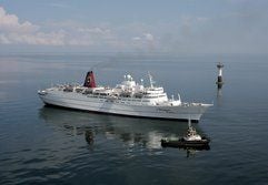 DAs Kreuzfahrtschiff «Mona Lisa» ist vor der Ostseeküste von Lettland auf Grund gelaufen. (Foto: dpa)