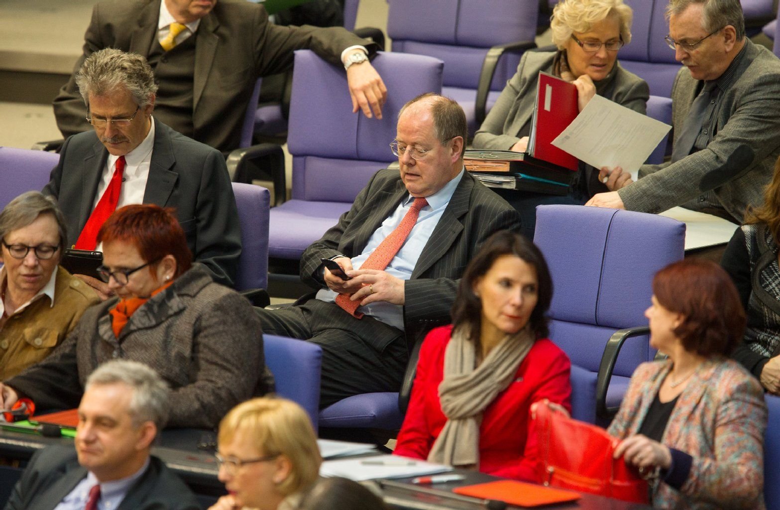 Die Bundesregierung gibt nach Ansicht des Bundes der Steuerzahler zu viel Geld für Smartphone-Apps aus.