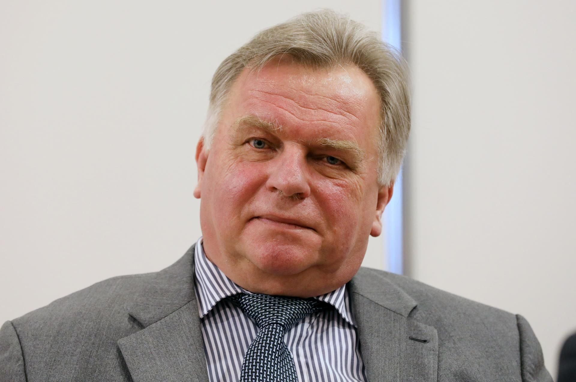 Ex-Minister Günther Krause darf doch nicht ins Dschungelcamp.