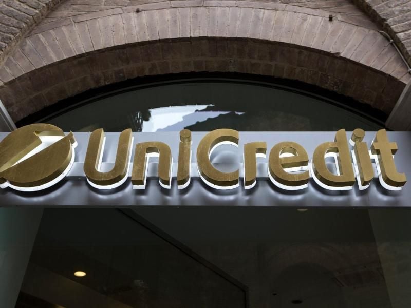 Konzernweit kam die Unicredit zuletzt auf 85.000 Stellen und rund 4500 Zweigstellen. Foto: Mattia Sedda/epa/dpa