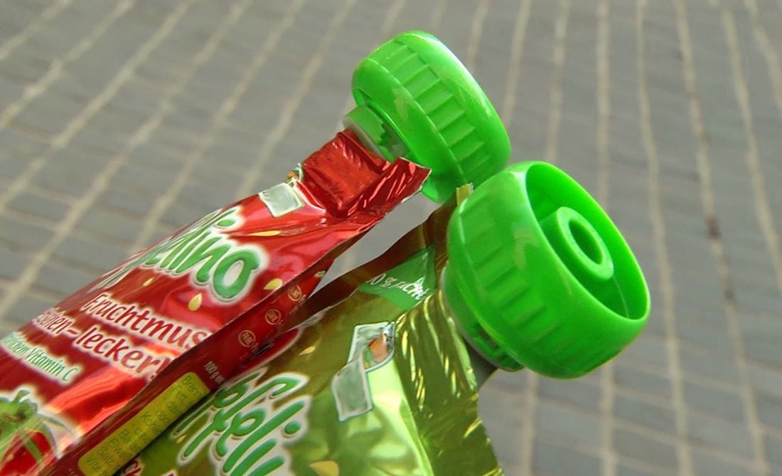 Vor allem Kinder mögen die bunten Beutel mit dem fruchtigen Inhalt.