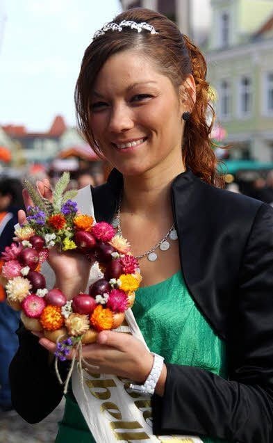 Zwiebelkönigin Anna-Maria Löwig