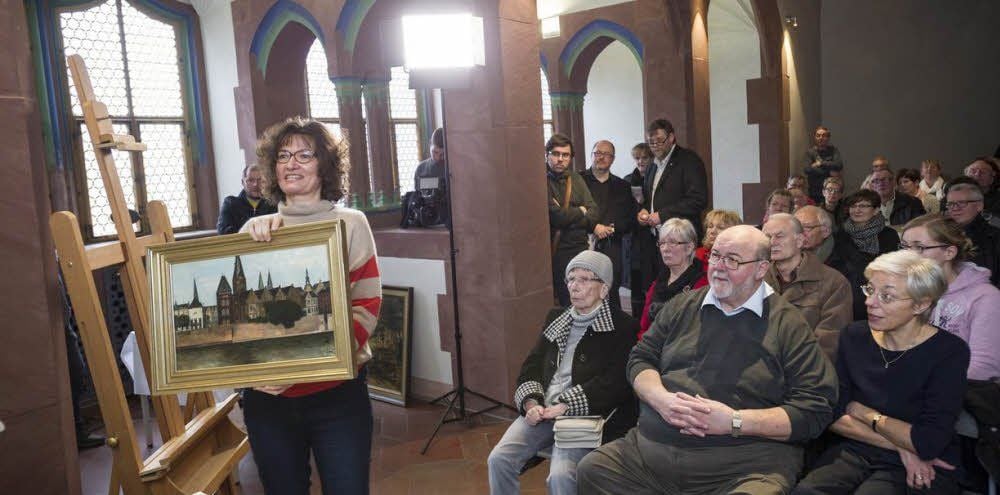 Zahlreiche Hallenser waren gestern in die Moritzburg gekommen, um ihre Familienschätze begutachten zu lassen. Zu sehen gab es Gemälde ebenso wie Porzellan oder Schmuck.