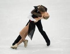 Rene Lohse und Kati Winkler aus Deutschland bei den Europameisterschaften im Eiskunstlaufen am Dienstag, 21. Januar 2003. (Foto: dpa)