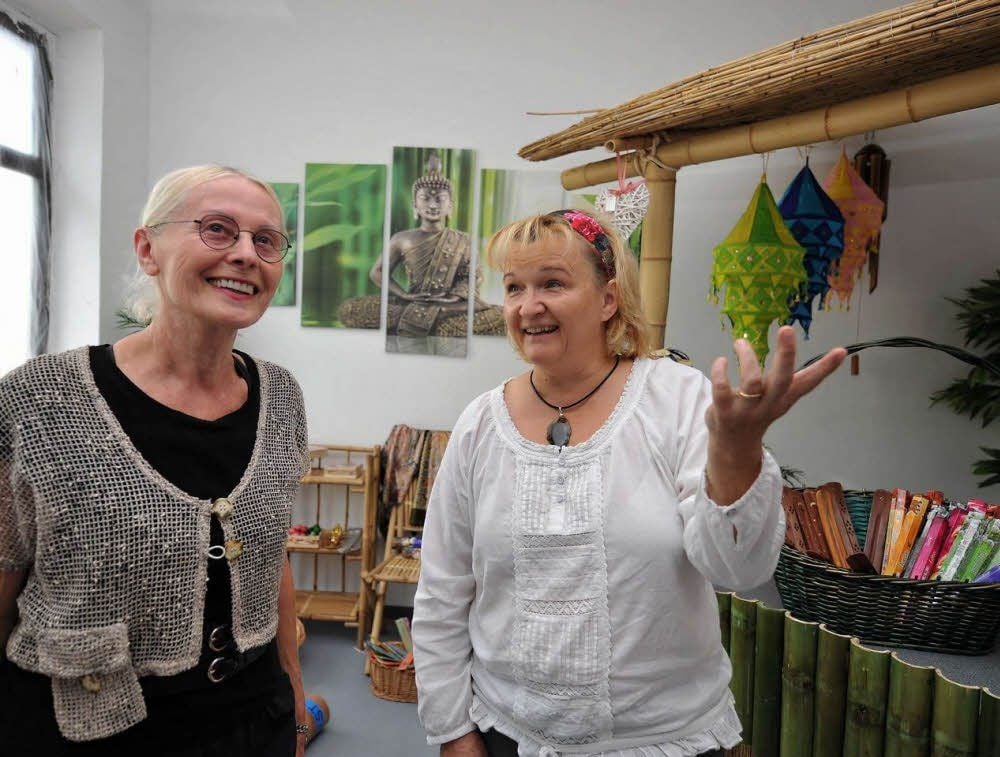 Hilde Rund (l.) und Sylvia Völker im Studio „Gut & Fit“.