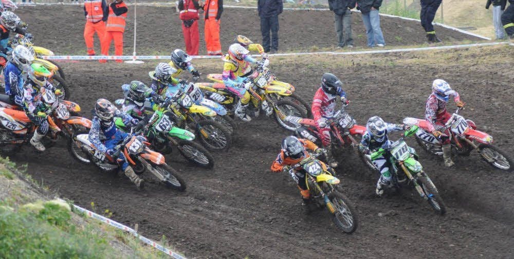 Bei den Motocross-Rennen im Talkessel geht es heiß her. An diesem Wochenende erwartet Fans ein besonderer Höhepunkt in Teutschenthal.