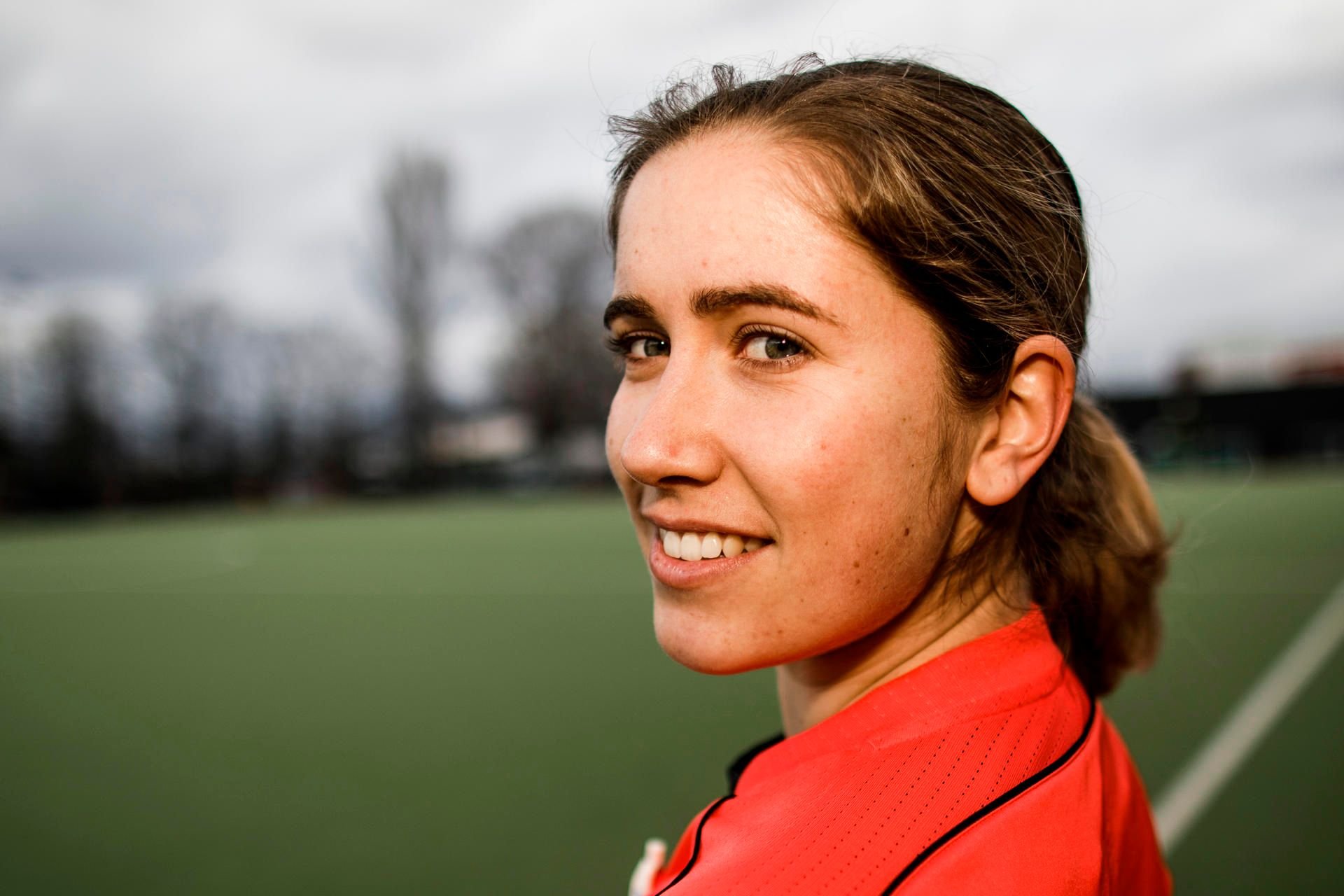 Schiedsrichterin Laura Messingfeld pfeift schon seit der C-Jugend Männerspiele.