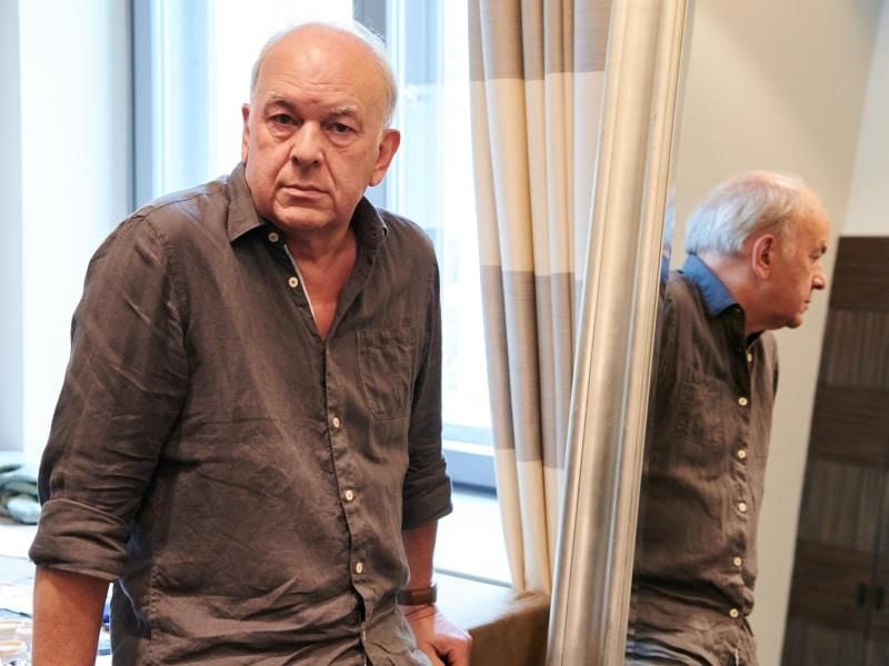 Der Regisseur Bernd Böhlich findet auf dem Land die besten Geschichten. Foto: Annette Riedl/dpa