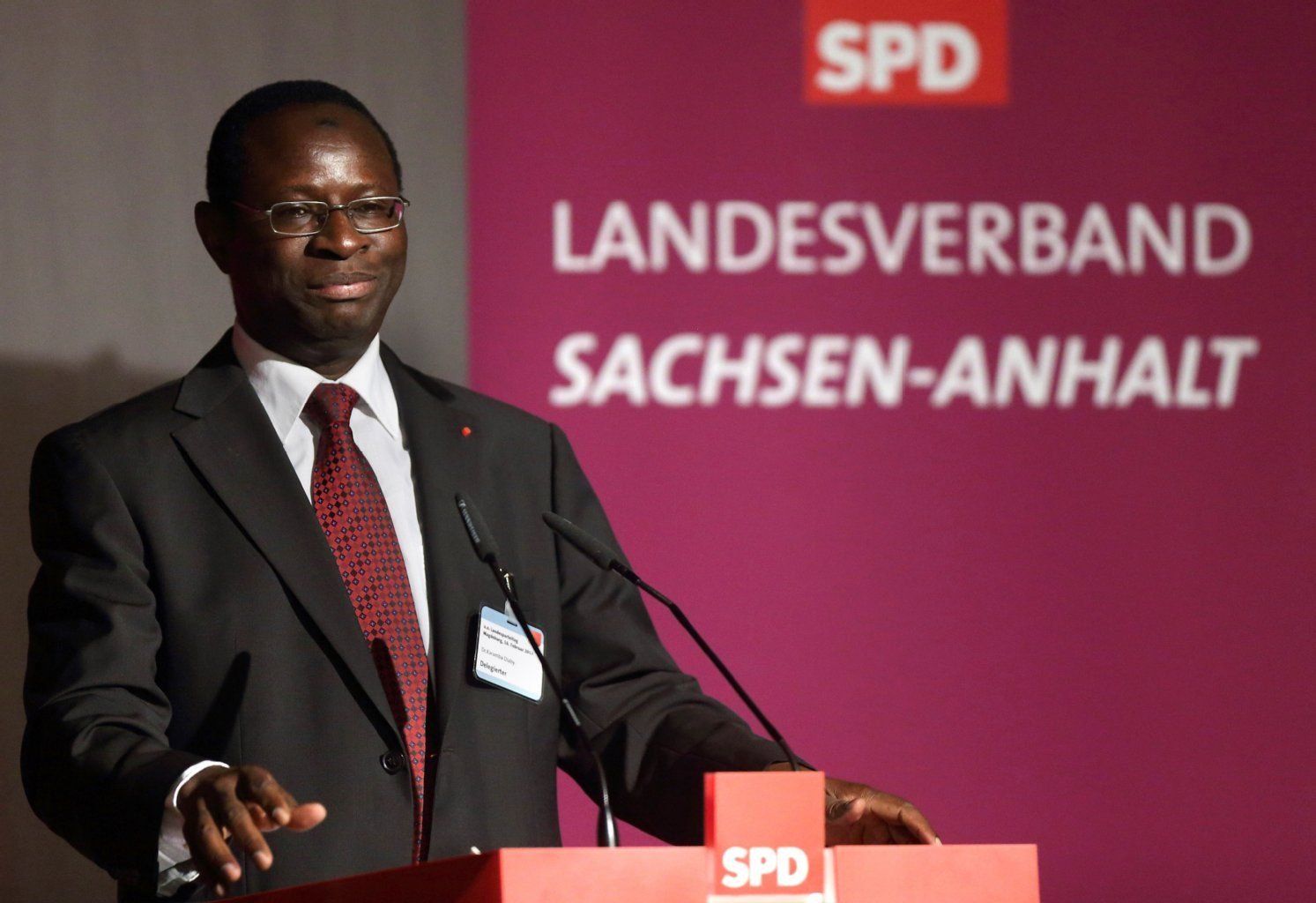 Der aus dem Senegal stammende Karamba Diaby soll bei der Bundestagswahl 2013 für die SPD den Wahlkreis 72 (Halle/Kabelsketal/Landsberg) erobern.
